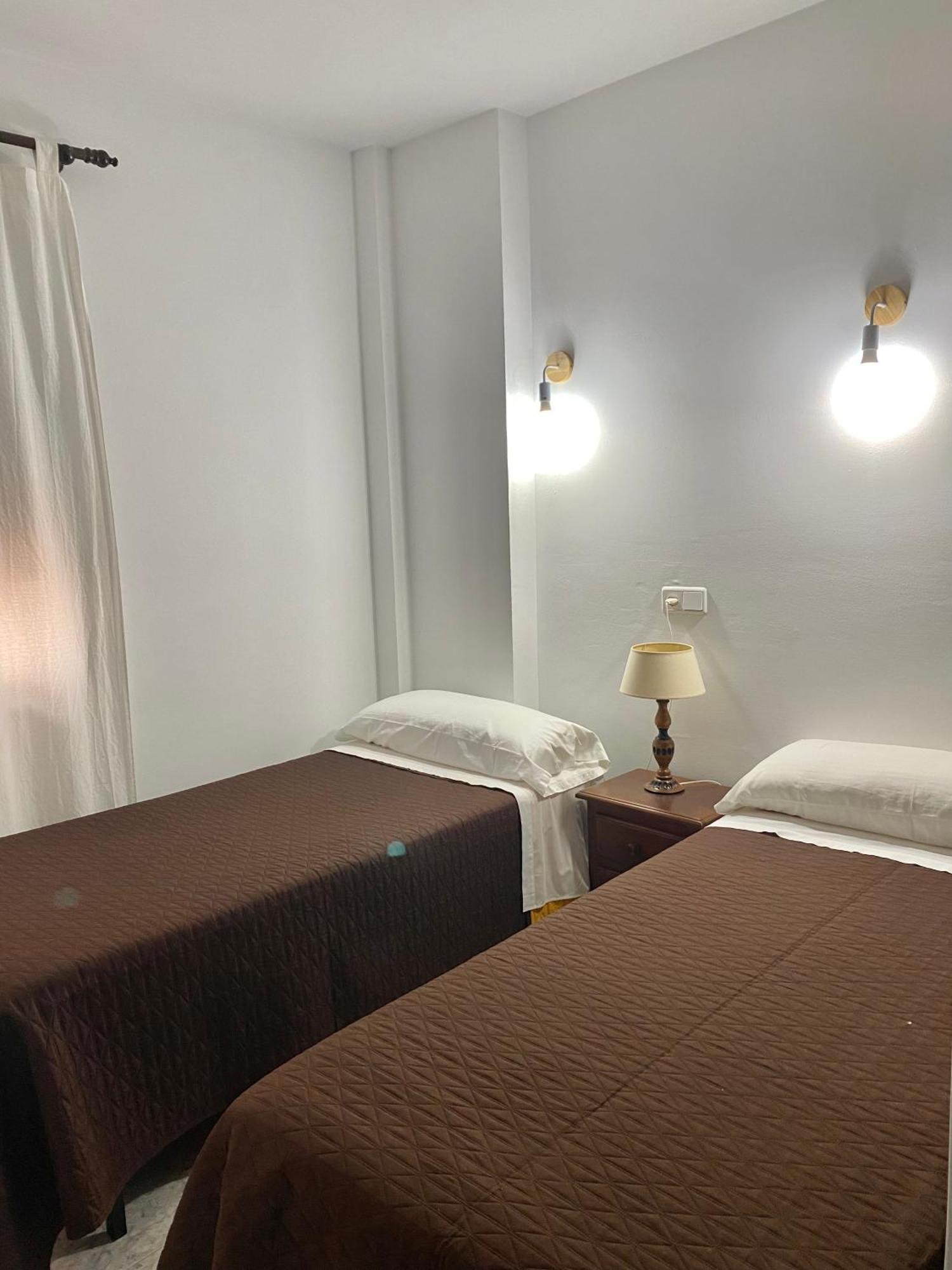 Hostal Casa Lopez La Zarza  Exteriör bild